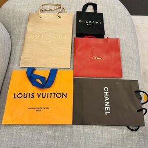 Lot 5 Bvlgari, CHANEL, Louis Vuitton, Cartier gift bags